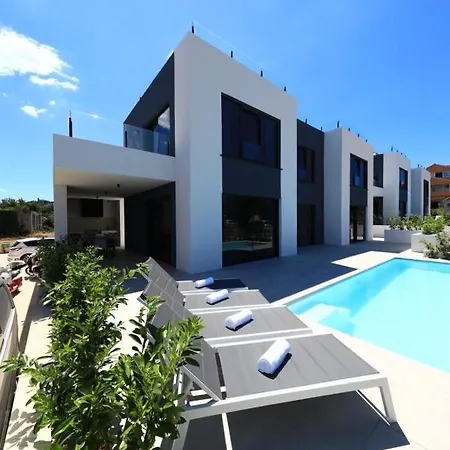 Villa Dina Feriehus Kraj (Zadar)