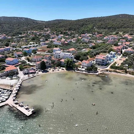 Villa Dina Holiday home *