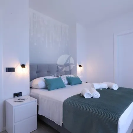 Ferienhaus Villa Dina